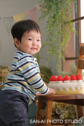 1才　誕生日　バースデー　1才バースデー